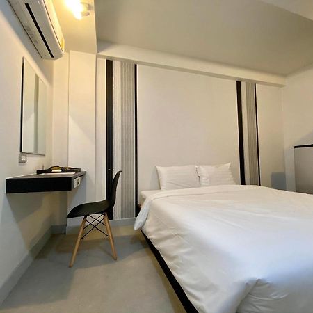 Hotel Beam House Patong Esterno foto