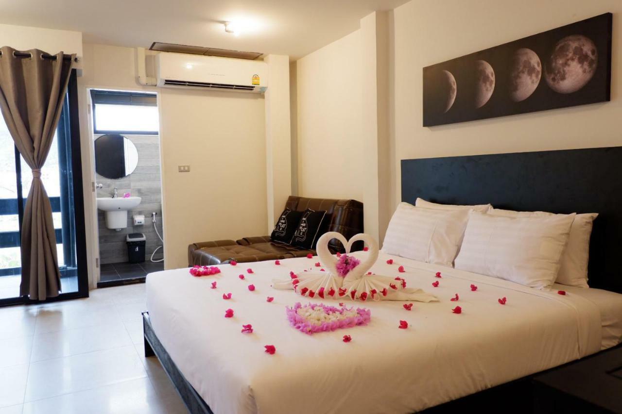 Hotel Beam House Patong Esterno foto