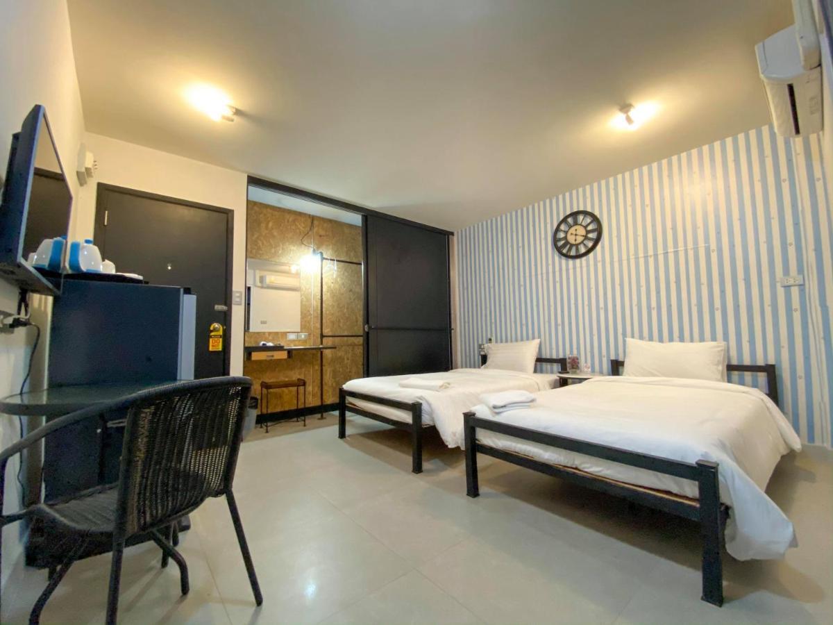 Hotel Beam House Patong Esterno foto
