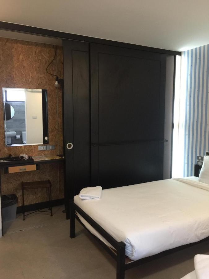 Hotel Beam House Patong Esterno foto