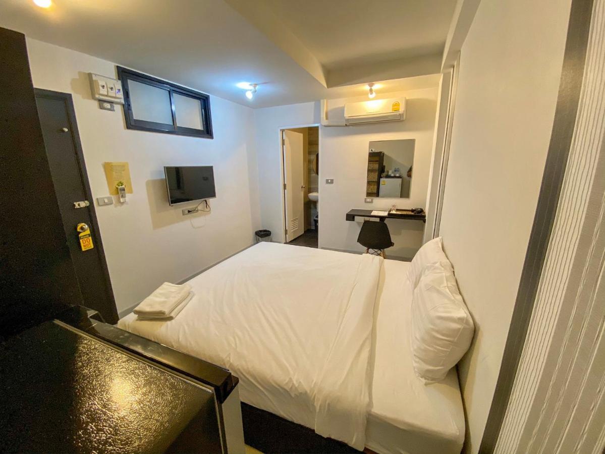 Hotel Beam House Patong Esterno foto